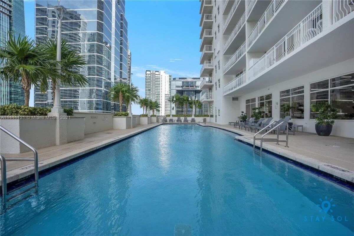 Beautiful 1 Bedroom With Modern Amenities Miami